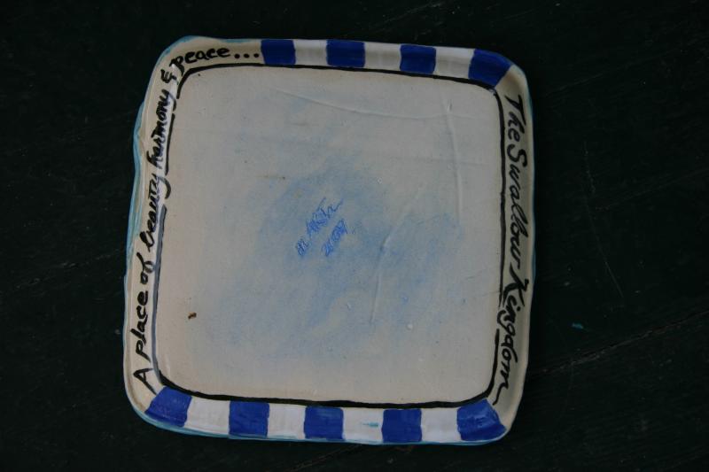 Swalloware Square Plate #13