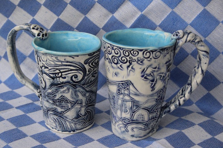 2 TACOMA CUPS